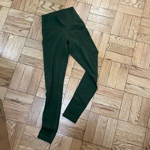 Aritzia Atmosphere Butter leggings